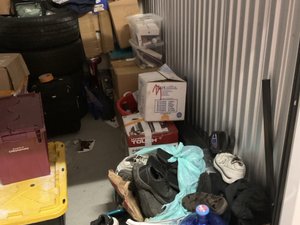 5 x 10 storage unit in Irvine, CA