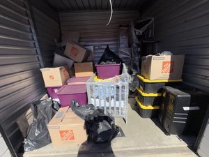 10 x 10 unit in Ventura