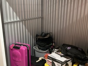 10 x 5 unit in Irvine