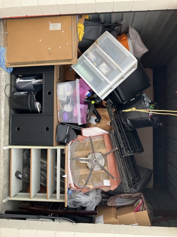 10 x 10 storage unit in Charleston, SC