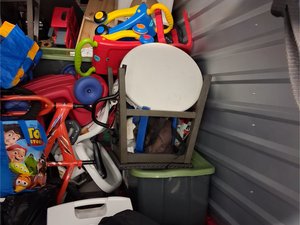 5 x 15 storage unit in Clinton, MD