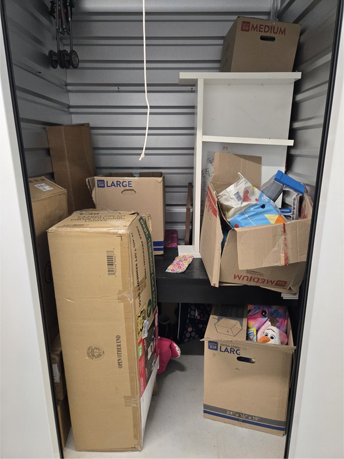 5 x 5 storage unit in Orlando, FL