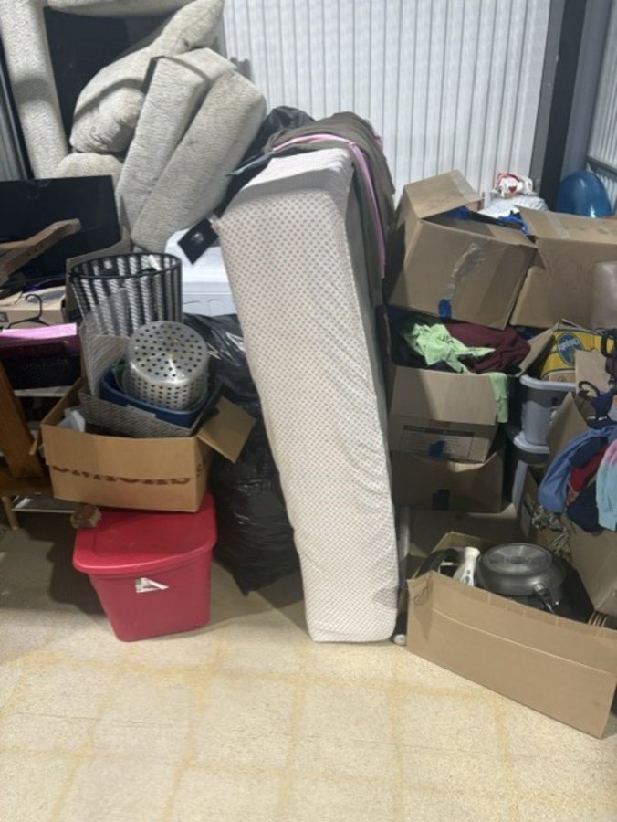 9 x 9 storage unit in Saginaw, MI