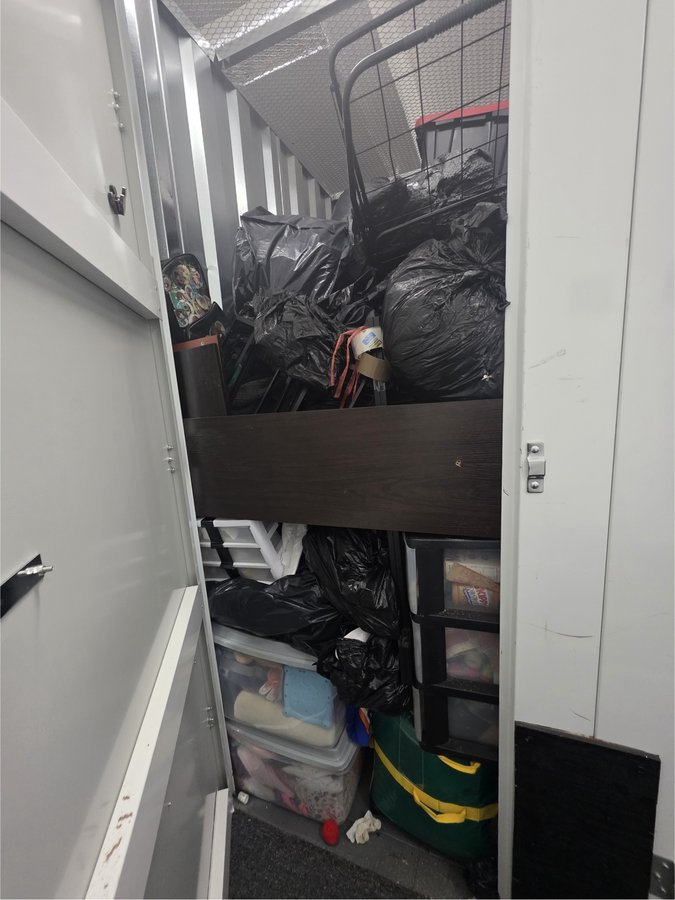 4 x 6 storage unit in New York, NY