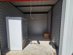 10 x 10 unit in Oklahoma City