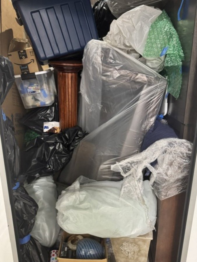 10 x 20 storage unit in Haymarket, VA