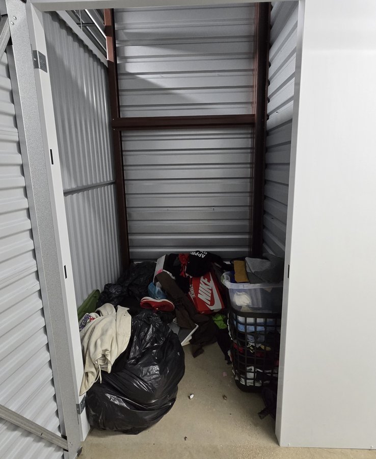 5 x 5 storage unit in Charlotte, NC