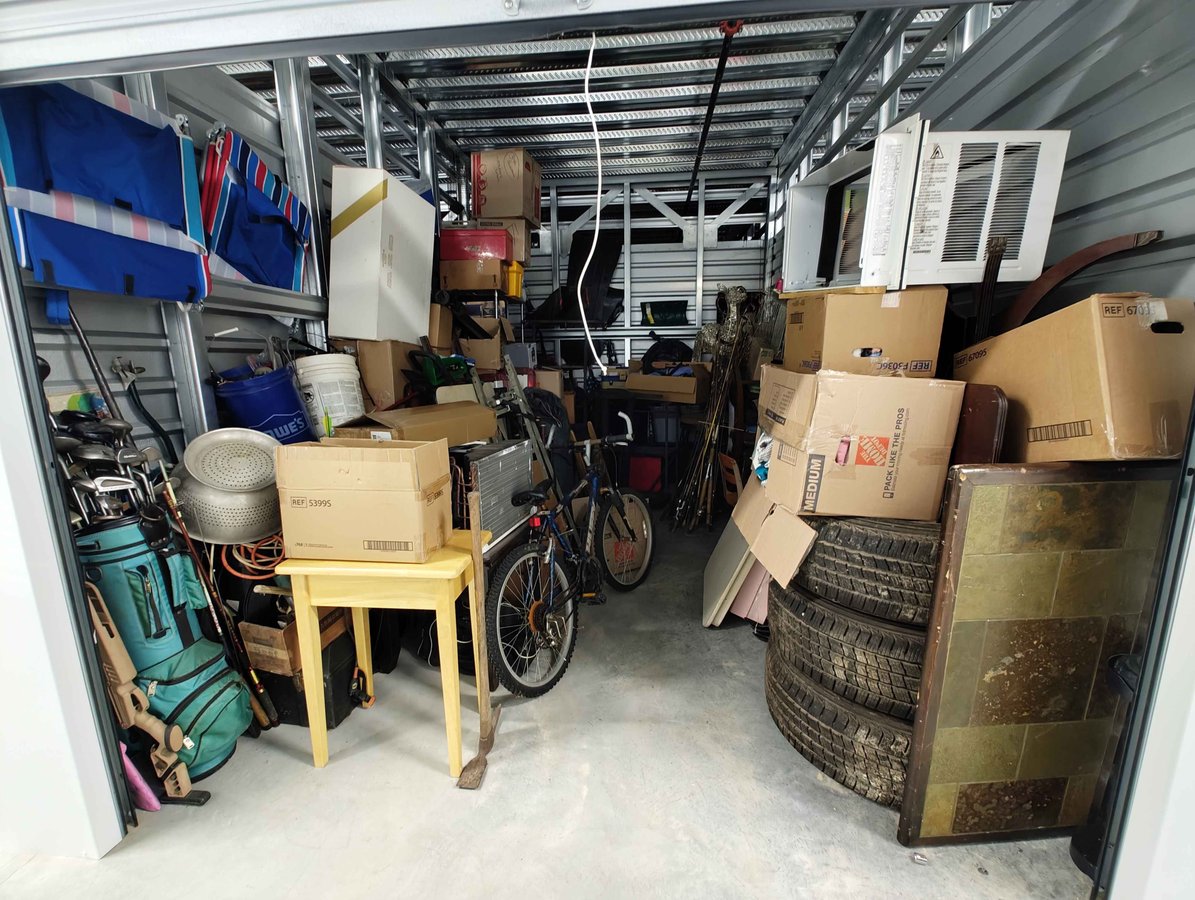 10 x 15 storage unit in West Chester, OH