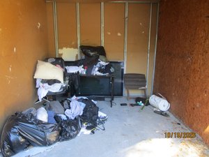 10 x 10 unit in Jacksonville