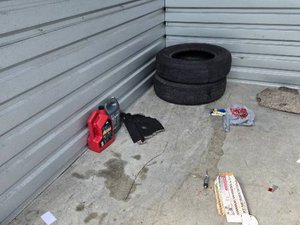 10 x 10 storage unit in Land O Lakes, FL