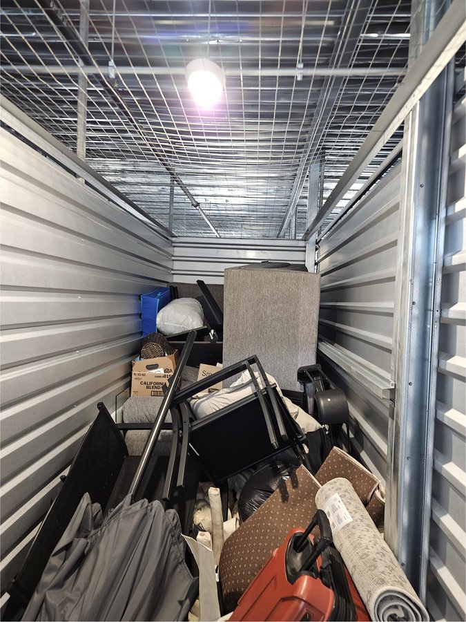5 x 15 storage unit in Pittsburgh, PA