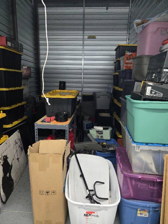 10 x 15 storage unit in Land O' Lakes, FL