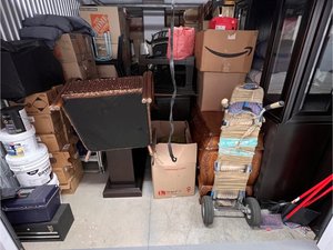 10 x 18 storage unit in Bound Brook, NJ