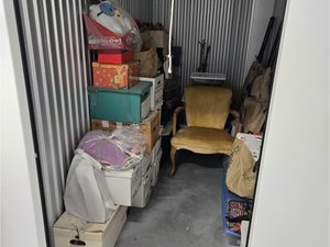 5 x 10 storage unit in North Arlington, NJ