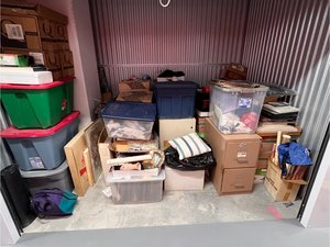 10 x 7 storage unit in Bound Brook, NJ