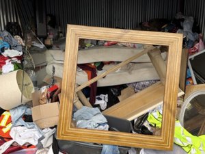 10 x 10 storage unit in Roseville, MI