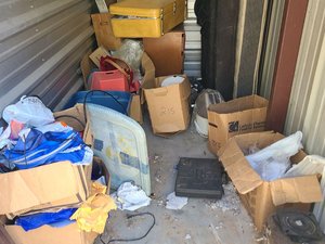 5 x 10 storage unit in Monroe, LA