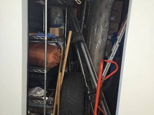 5 x 10 unit in Dallas