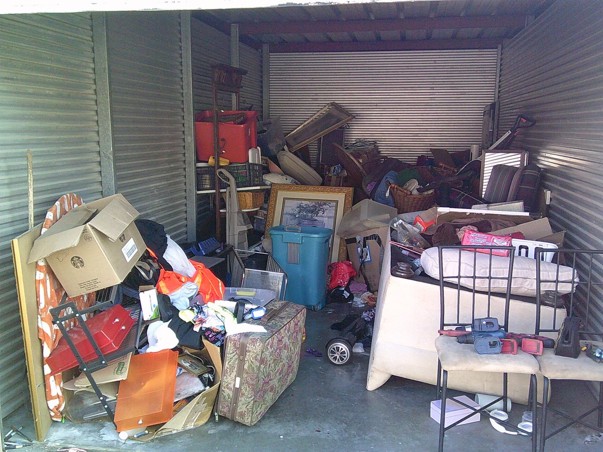 10 x 20 storage unit in Olathe, KS