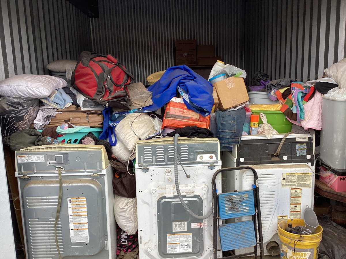 10 x 15 storage unit in Oroville, CA