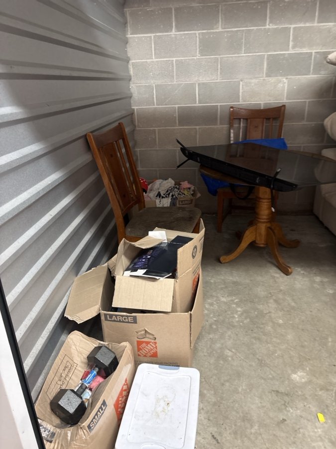 10 x 15 storage unit in Merrillville, IN