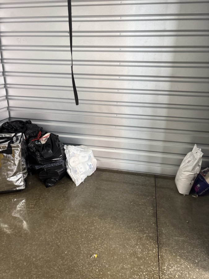10 x 5 storage unit in Merrillville, IN