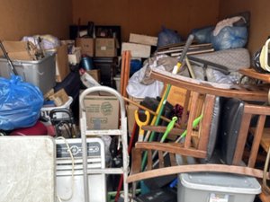 10 x 15 unit in Hobart