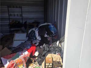 10 x 10 unit in Aurora