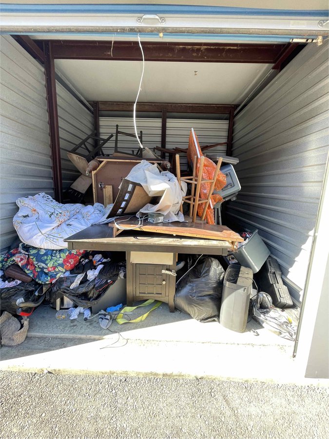 10 x 10 storage unit in Manassas, VA