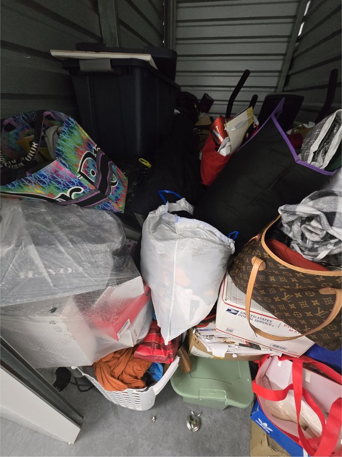 5 x 10 storage unit in New Orleans, LA