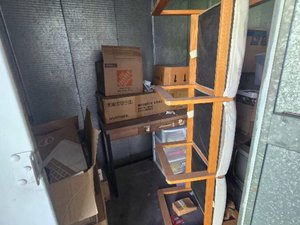 5 x 10 storage unit in La Puente, CA
