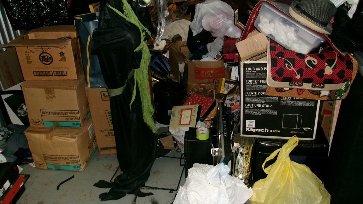 10 x 15 storage unit in Chicago, IL