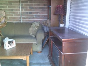 10 x 10 storage unit in Olathe, KS