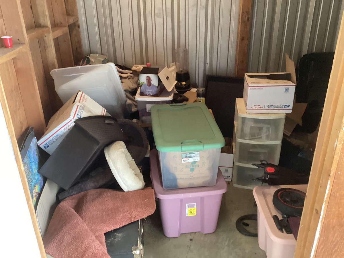 5 x 7 storage unit in Oroville, CA