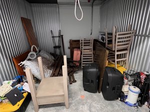 10 x 10 storage unit in Bound Brook, NJ