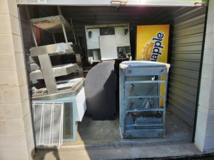 10 x 15 unit in King Of Prussia