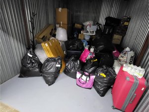 10 x 15 storage unit in West Palm Beach, FL