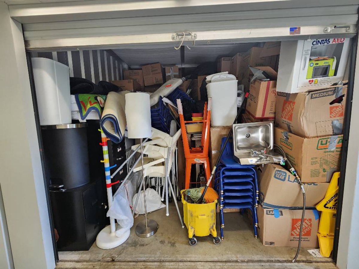 10 x 15 storage unit in St Peters, MO