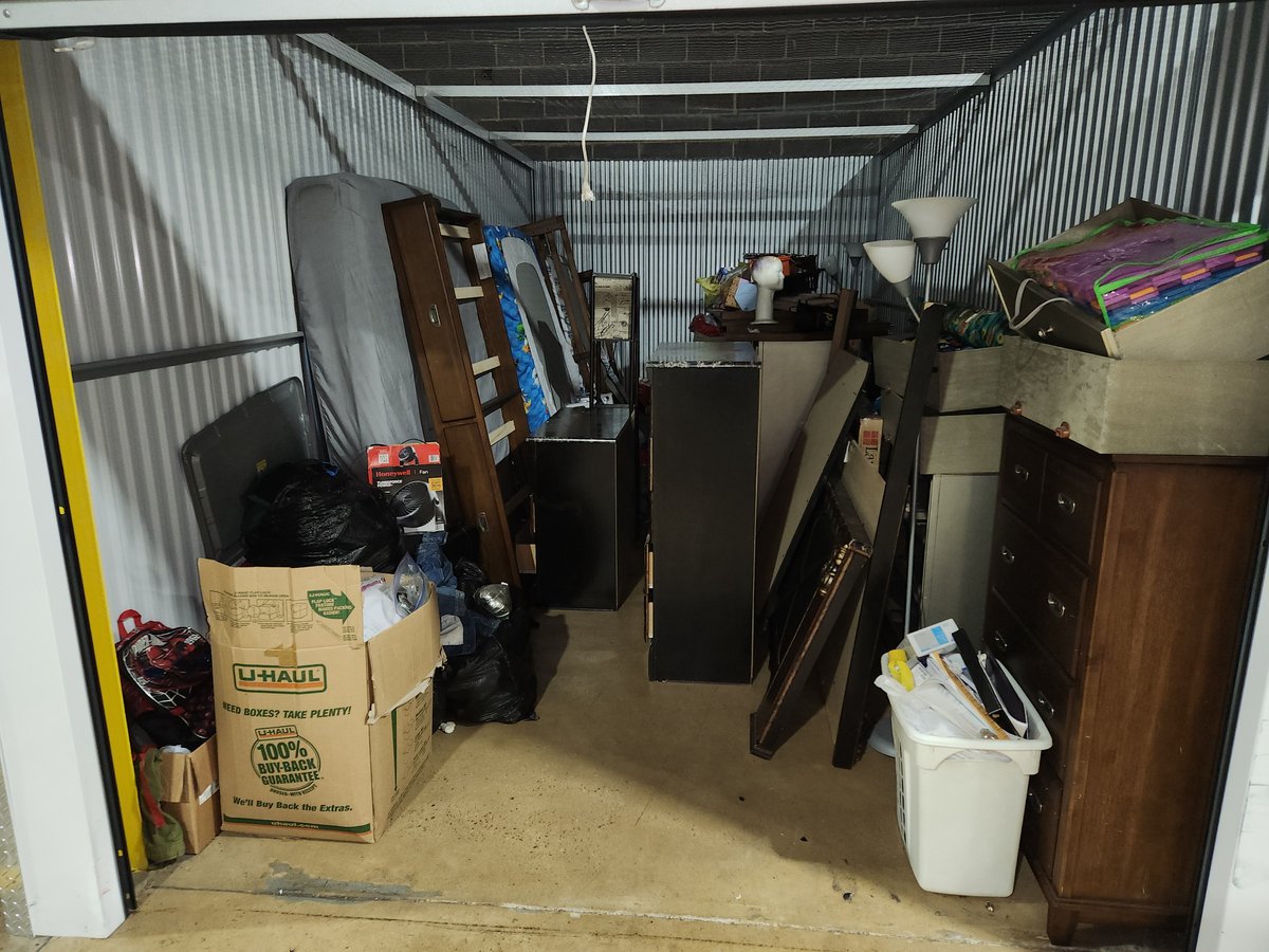 10 x 20 storage unit in Harrisburg, PA