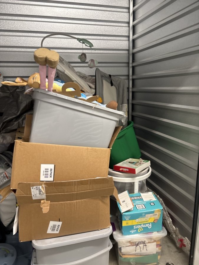 10 x 5 storage unit in Valparaiso, IN