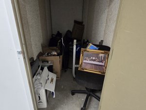 5 x 12 storage unit in Rockville, MD