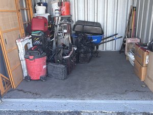10 x 10 unit in Tampa