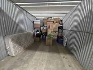 10 x 15 storage unit in Gaithersburg, MD