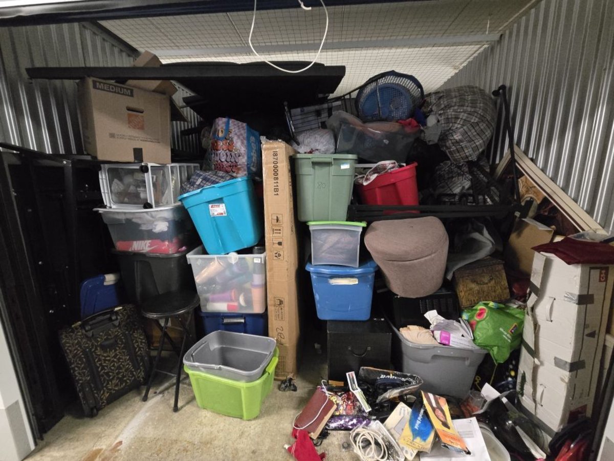 10 x 10 storage unit in Frederick, MD