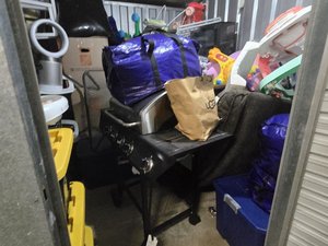 10 x 10 storage unit in Germantown, MD