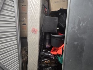 5 x 11 unit in Germantown