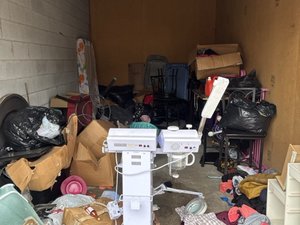 10 x 20 unit in Hobart