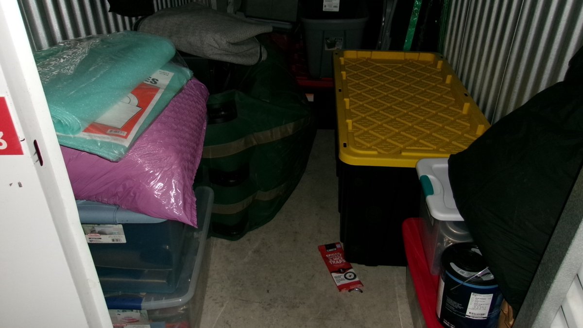 5 x 10 storage unit in Chicago, IL