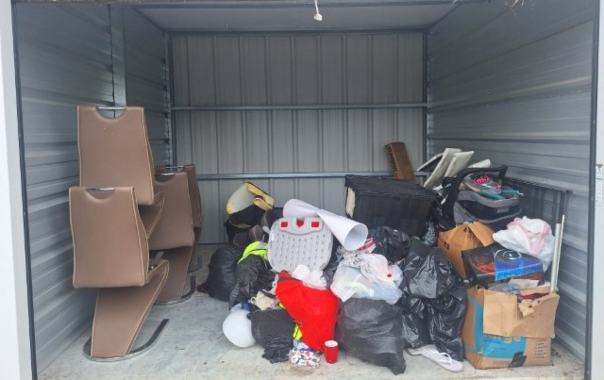 10 x 10 storage unit in Indianapolis, IN