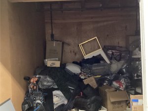 10 x 15 unit in Oakland